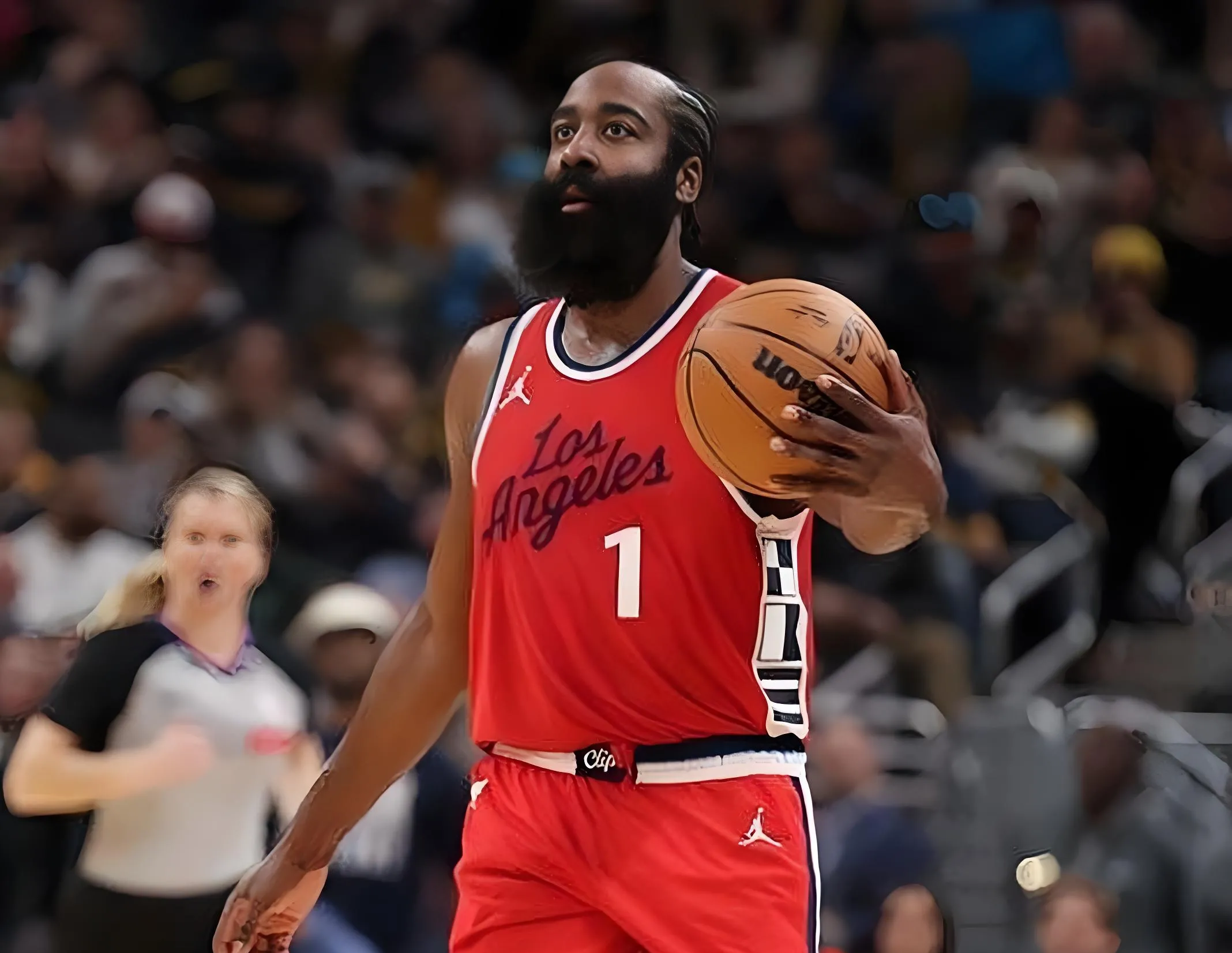 开云官网-哈登在比赛中受伤退赛，中国女排主帅表示担忧(哈登在比赛中受伤退赛,中国女排主帅表示担忧了吗)